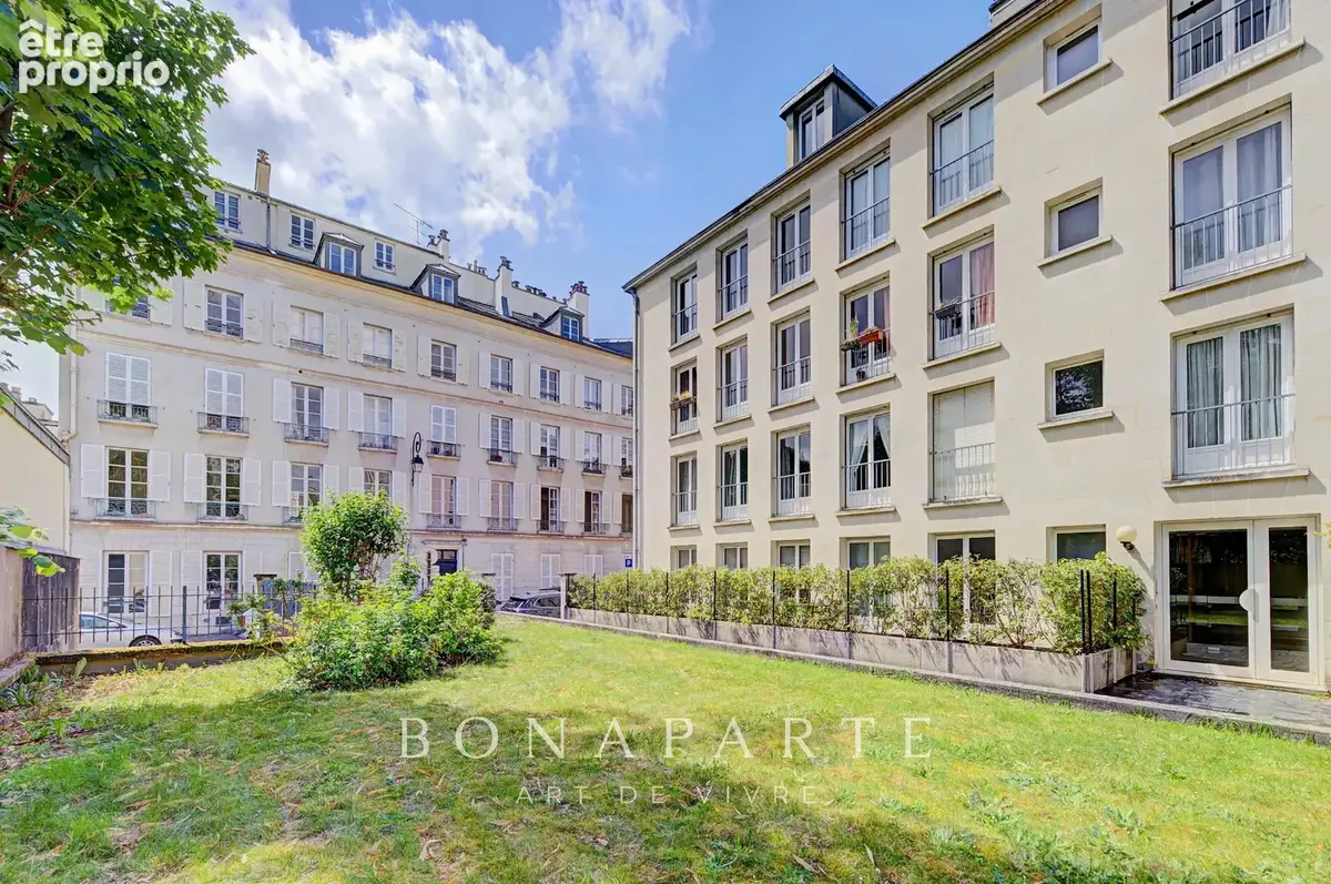 Appartement à VERSAILLES