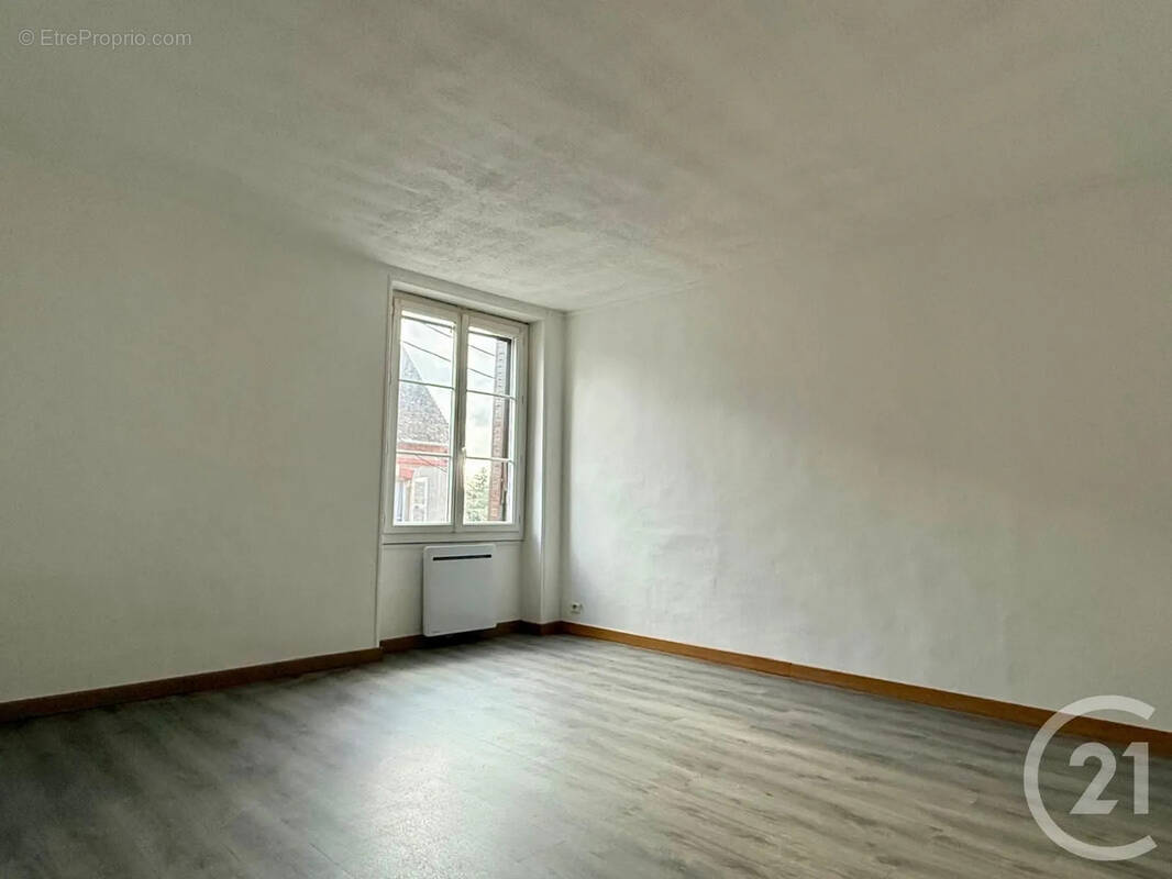 Appartement à NONANCOURT