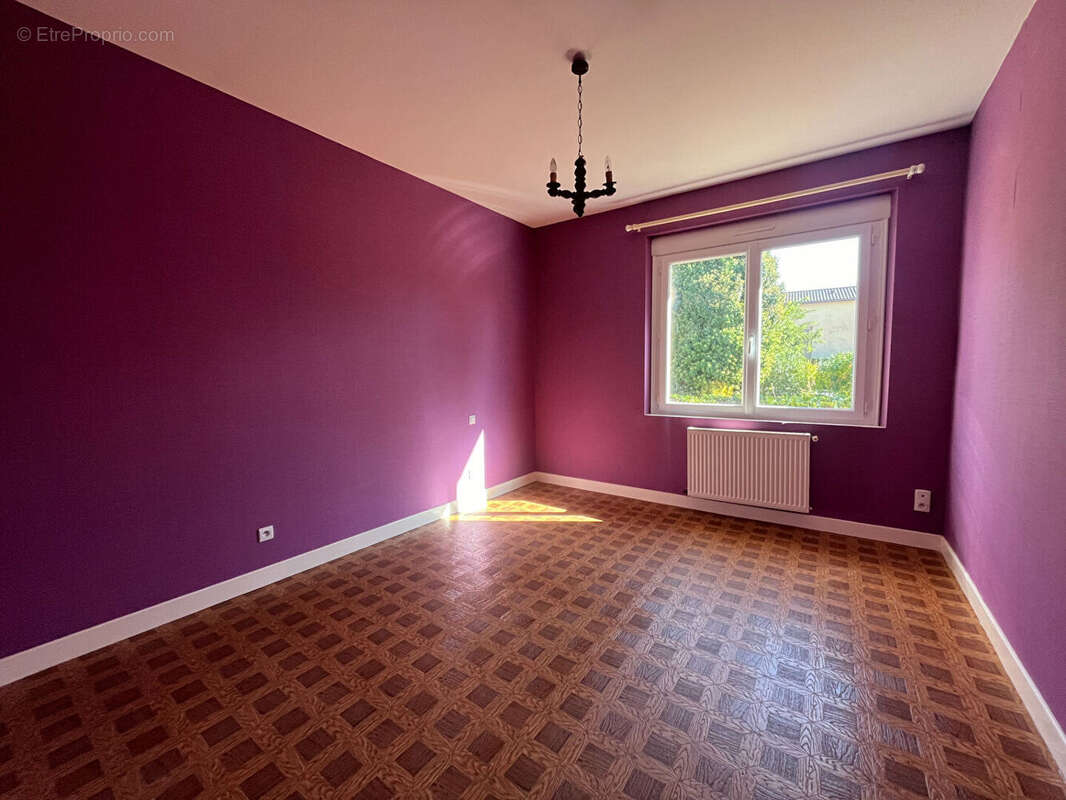 Maison à CASTELMORON-SUR-LOT