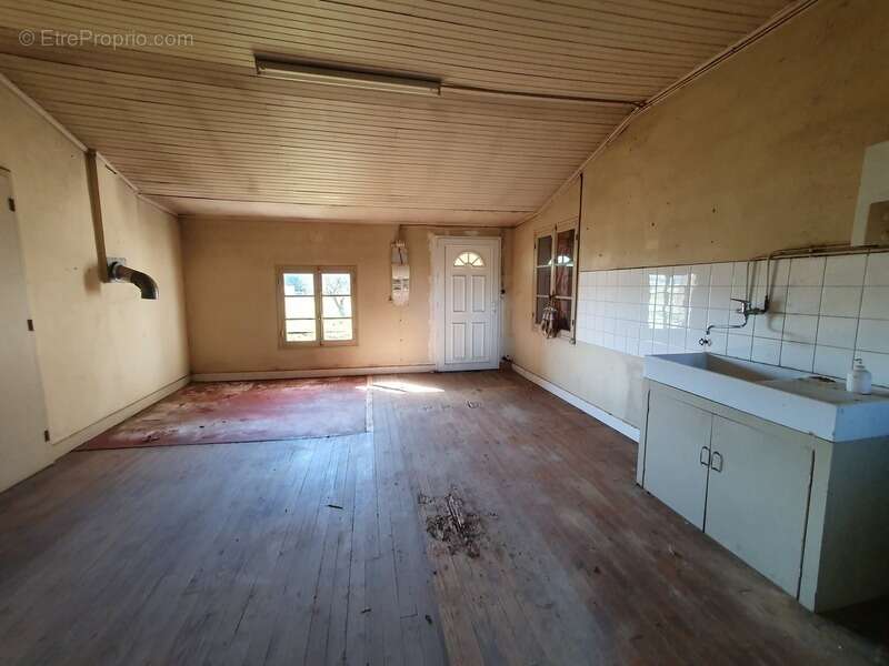 Maison à VILLENEUVE-DE-MARSAN