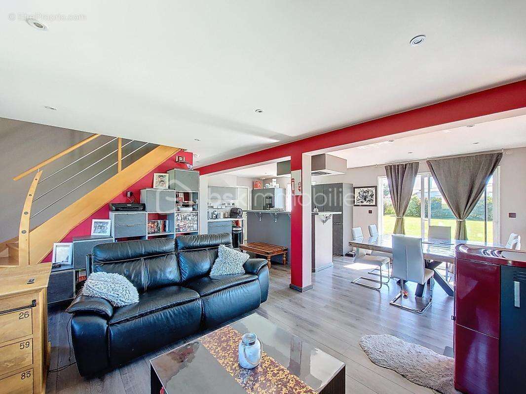 Maison à SAINTE-MERE-EGLISE