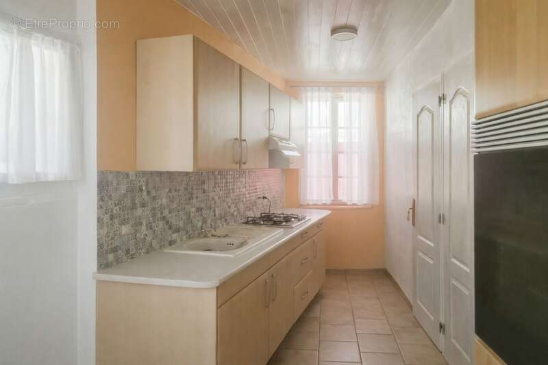 Maison à CASTELNAU-D'AUZAN