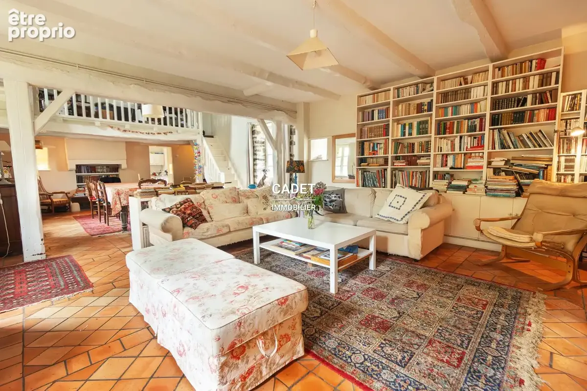 Maison 14 pièces 375 m² à vendre à Saint-Jean-Des-Champs (50320) - photo 2