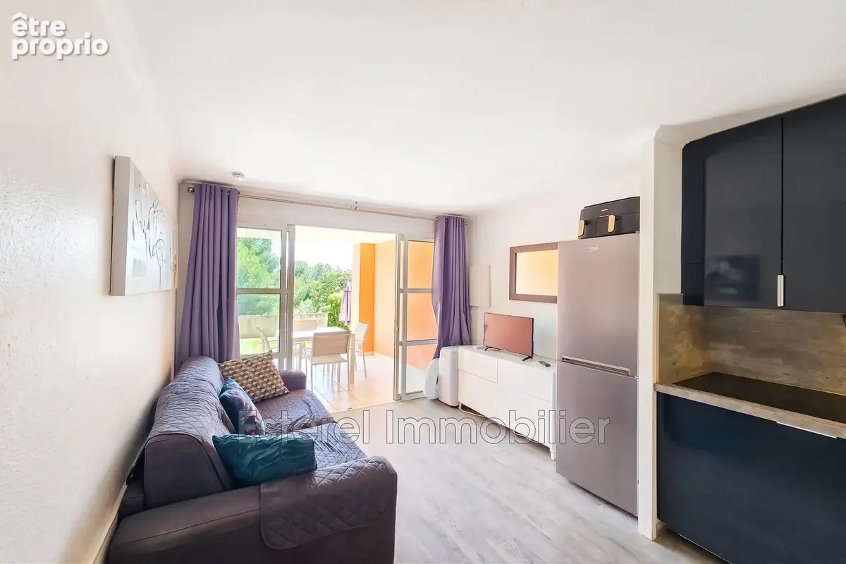 Appartement 2 pièces 27 m² à vendre à La Seyne-Sur-Mer (83530) - photo 2