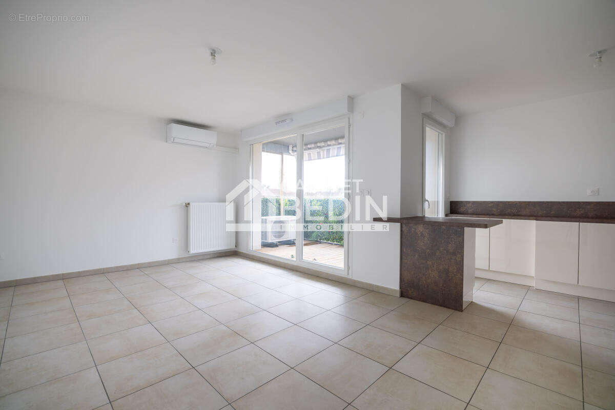 Appartement à SAINT-ORENS-DE-GAMEVILLE