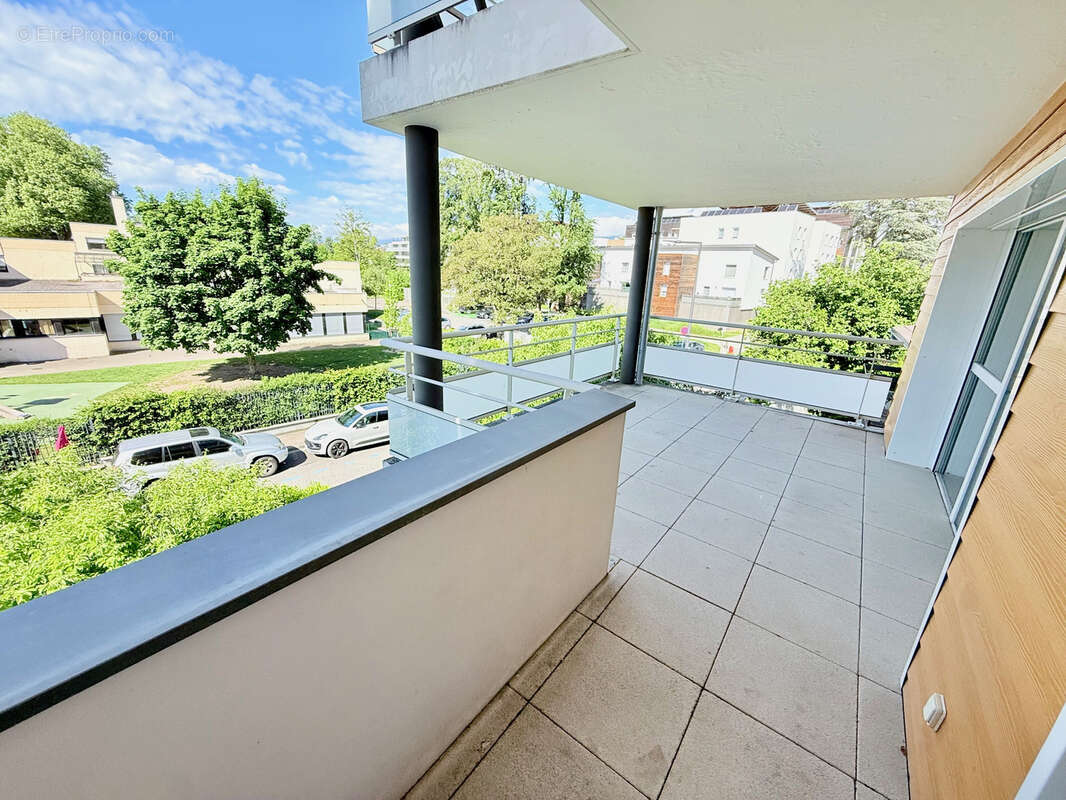 Appartement à FERNEY-VOLTAIRE