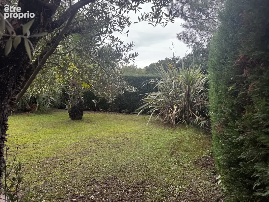 Maison 4 pièces 95 m² à vendre à Gujan-Mestras (33470) - photo 2