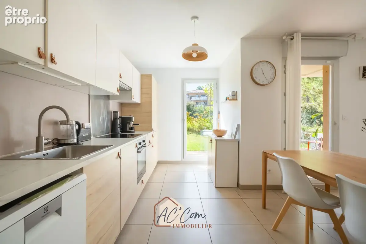 Puyricard   t4 familial en rez-de-jardin avec 141 m2 d’extérieur et garage - photo 7
