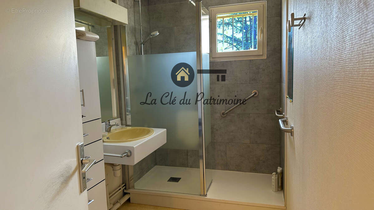 Bordeaux cauderan - une maison qui n'attend que vous 2 chambres - jardin-garage - photo 20