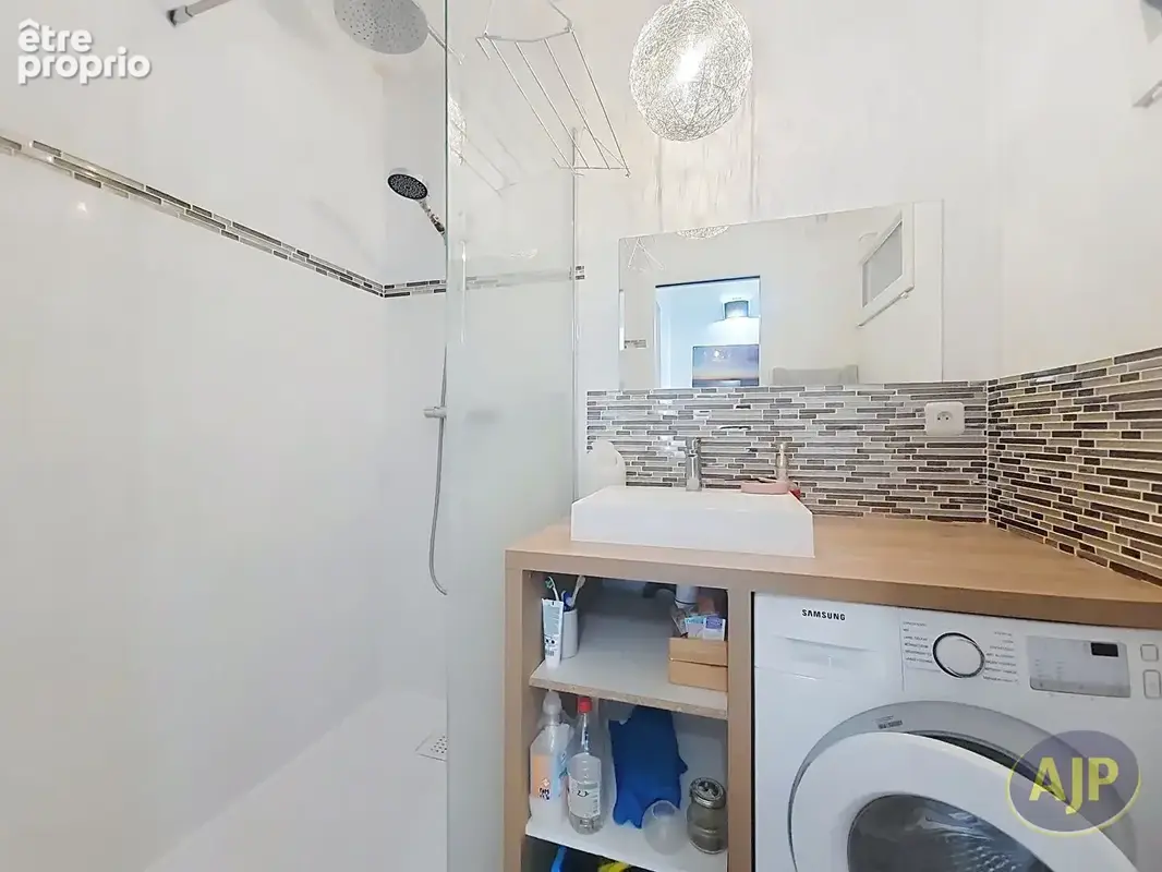 Bordeaux St Augustin-T2 40m²-Balcon-Ascenseur - photo 7
