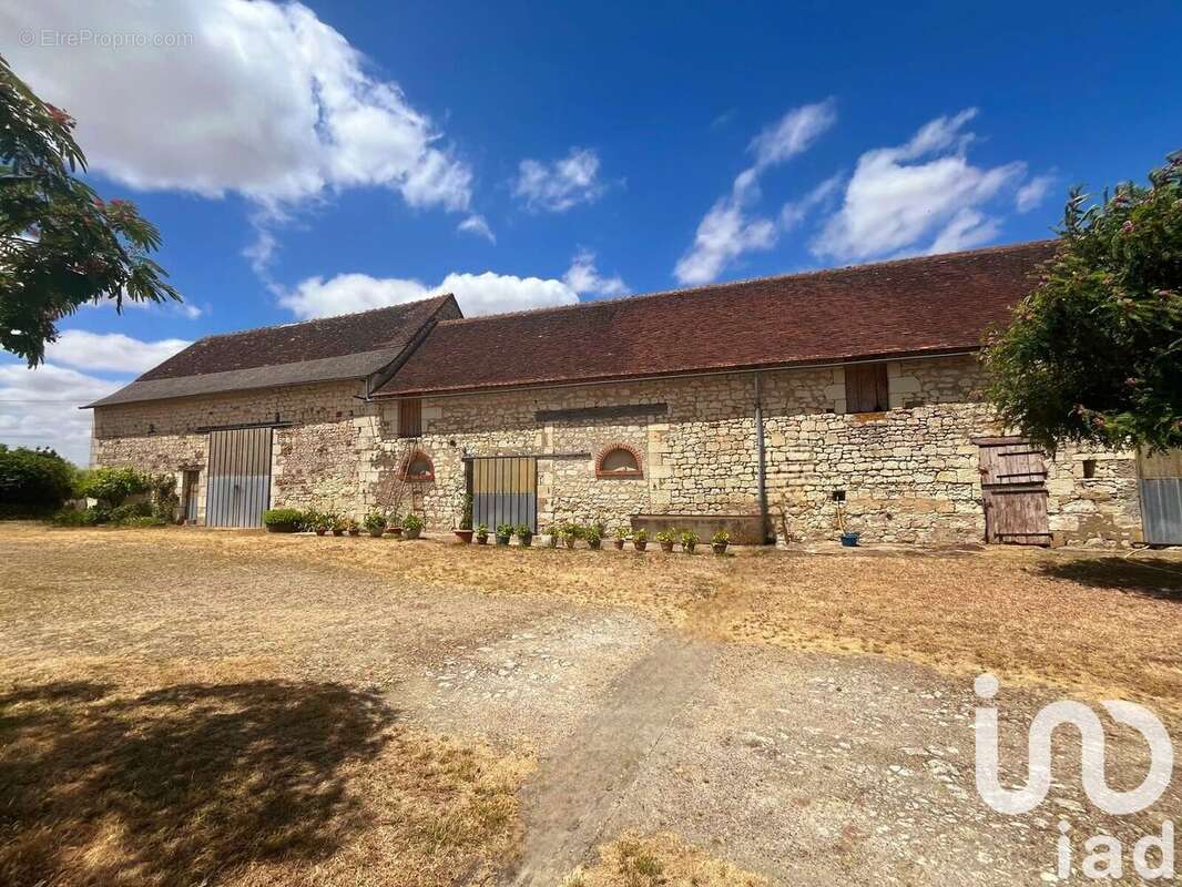 Photo 2 - Maison à NOYANT-DE-TOURAINE