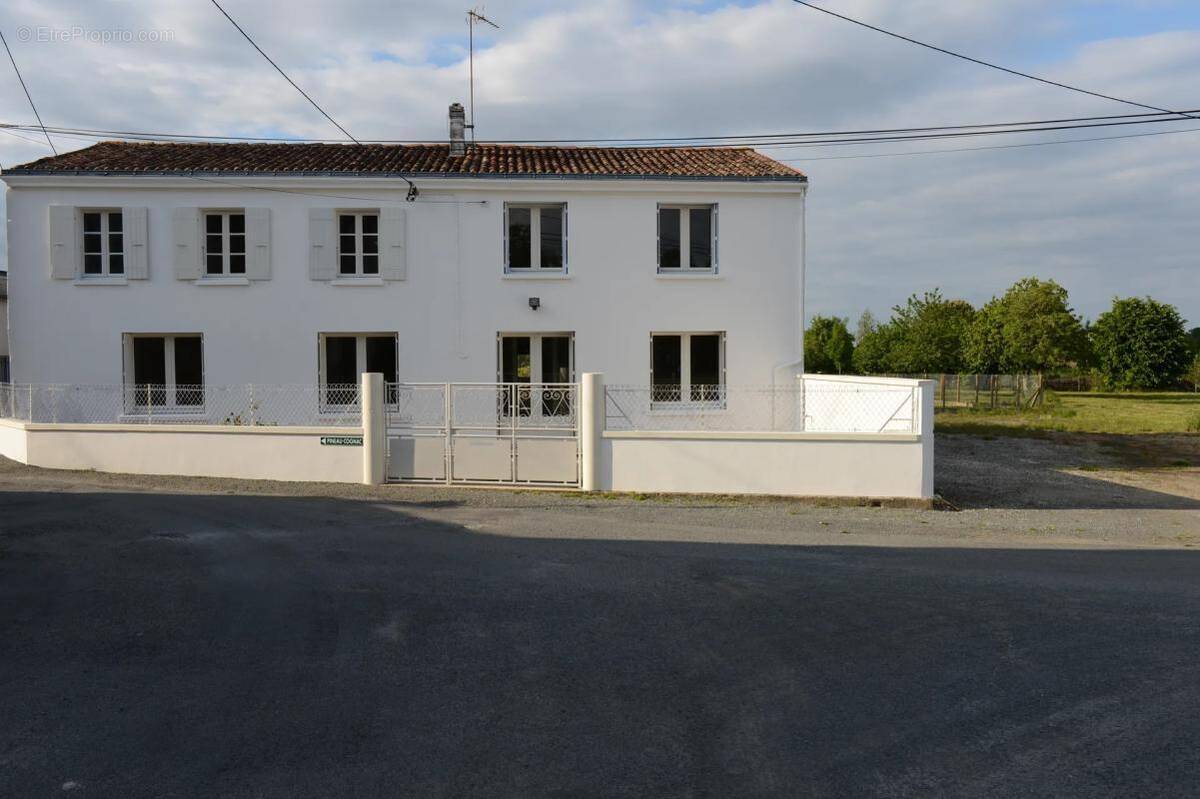 Maison à ECOYEUX