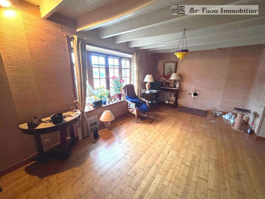 Maison à SAINT-RIVOAL