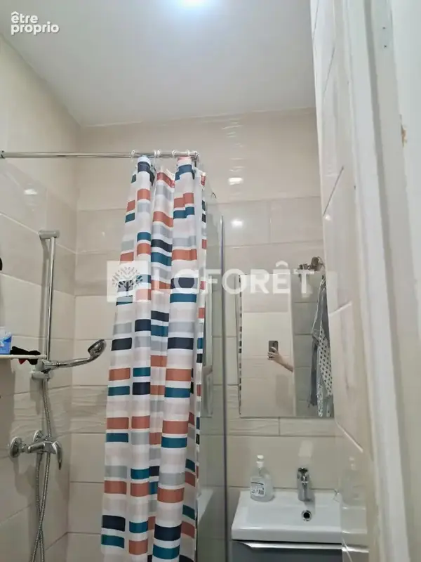 Appartement divisé en 3 petits studio Porte d'Aix - photo 4