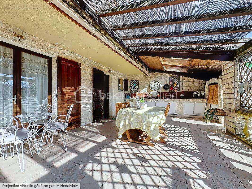 Maison à MOIRANS