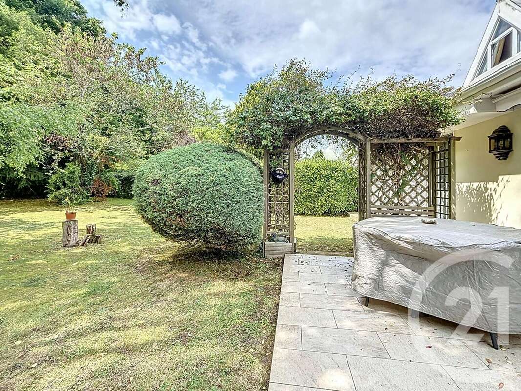 Maison à COMBS-LA-VILLE