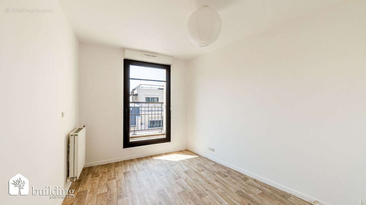 A vendre - Levallois-Perret Edouard Vaillant - Appartement familial en duplex 5 pièces de 111,24 m² avec terrasses de 11.50m² - photo 11