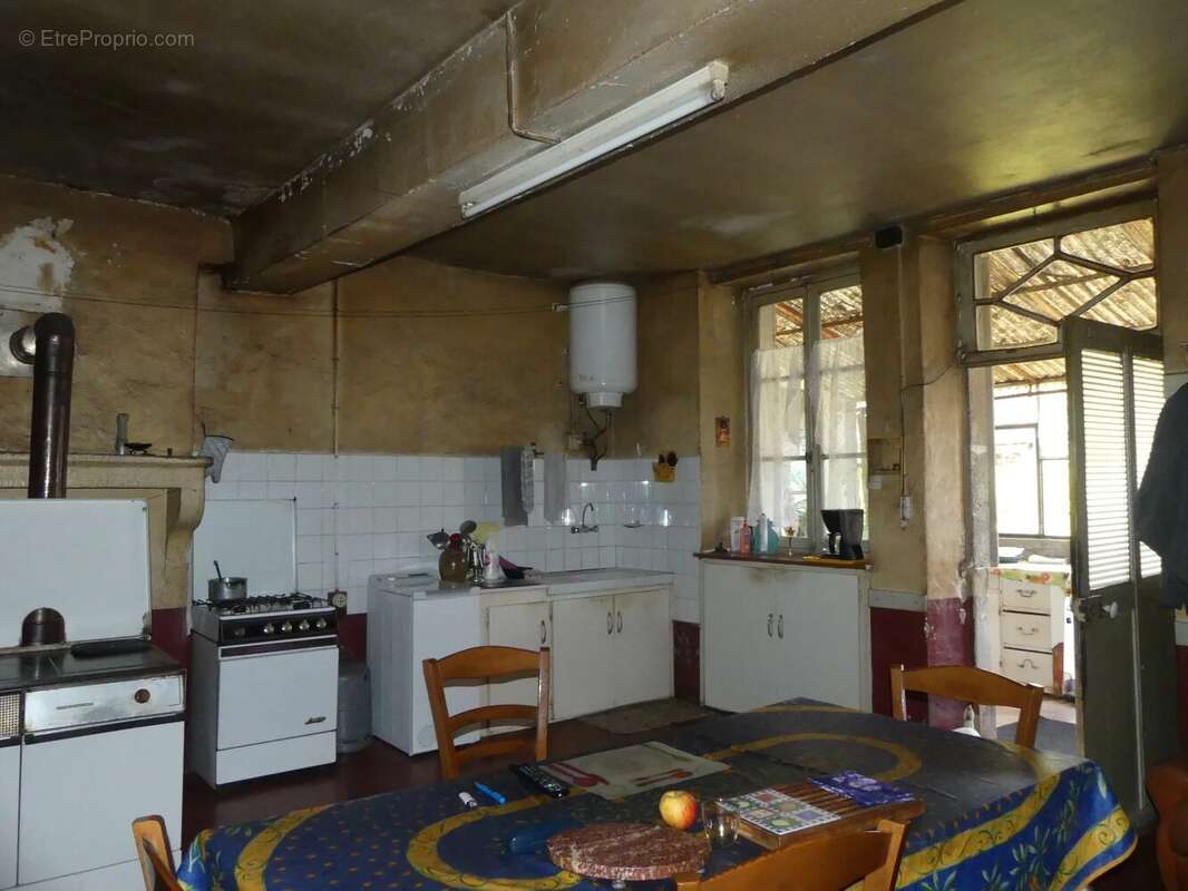 Maison à ESSERTENNE