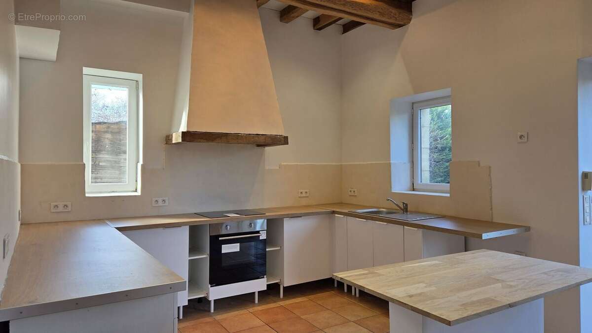 Cuisine - Maison à LE BUGUE