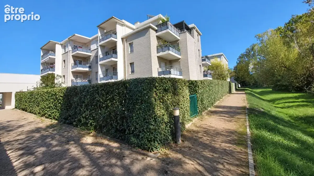 Appartement - 2 chambres - Balcon - Parking - photo 17