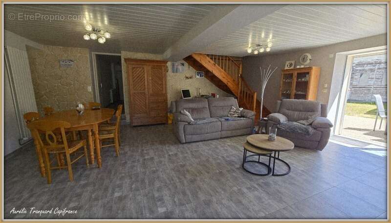 Ensemble immobilier à vendre 14 pièces LES EGLISES D'ARGENTEUIL (17)- maison principale + gîte + dépendances - photo 5