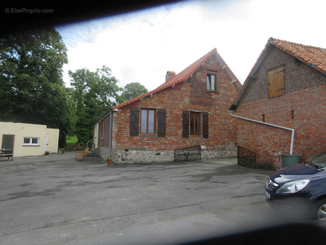 Maison à BRUNEMBERT
