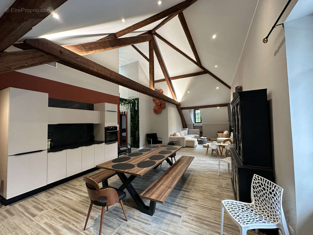 Appartement à AIX-LES-BAINS