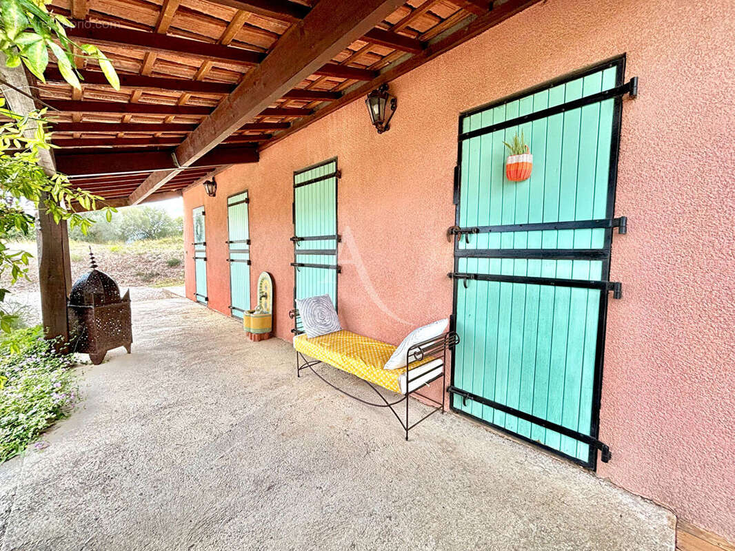 Maison à BOUZIGUES