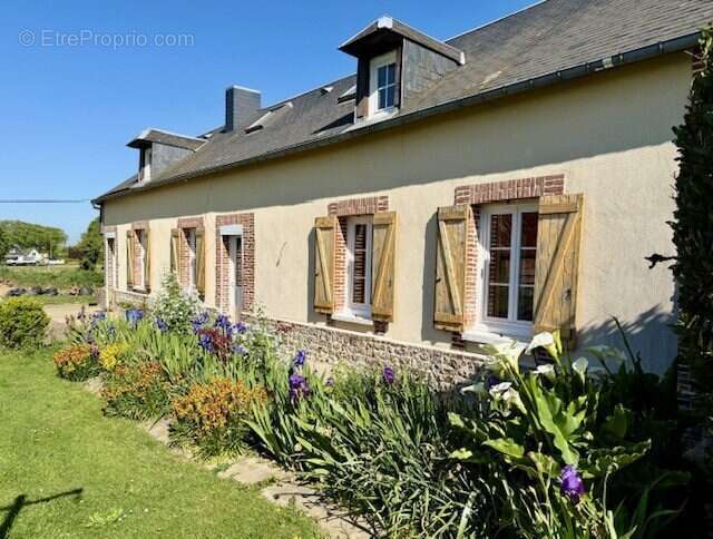 Maison à THEROULDEVILLE