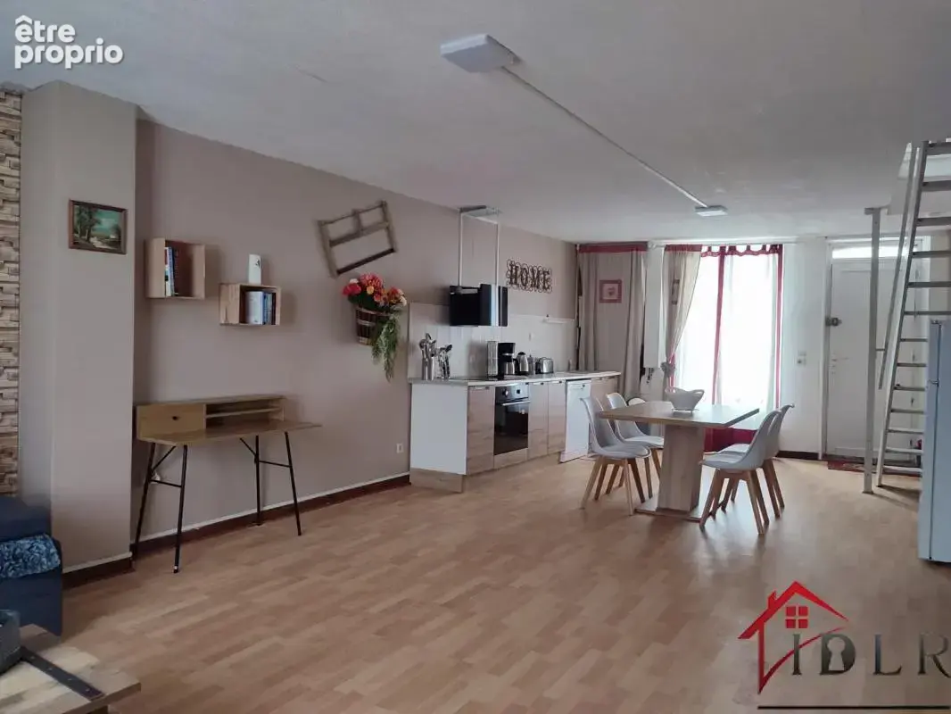 immeuble comprenant un appartement F4 et un duplex F2 le tou - photo 2