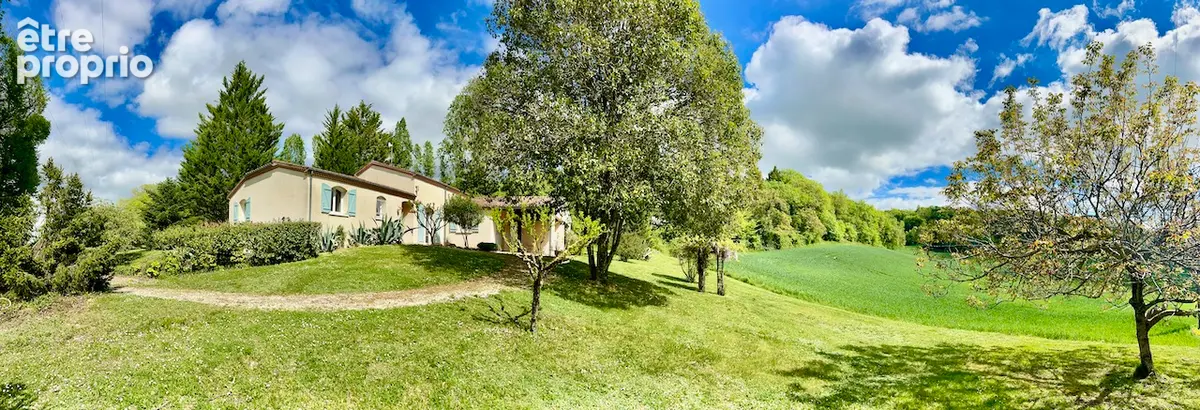 Maison provençale 121 m² avec vue exceptionnelle, secteur PUJOLS (47) Située dans un environnement campagne privilégié sur le se - photo 17