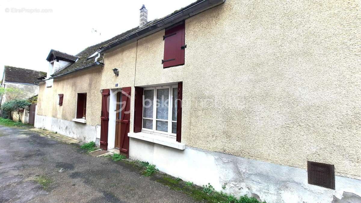 Maison de village à 5 minutes de JOIGNY - photo 2