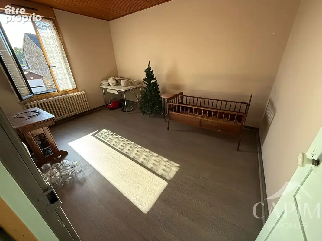 Maison en pierres Saint Germain En Cogles en centre bourg - 4Ch. - Bureau - photo 5