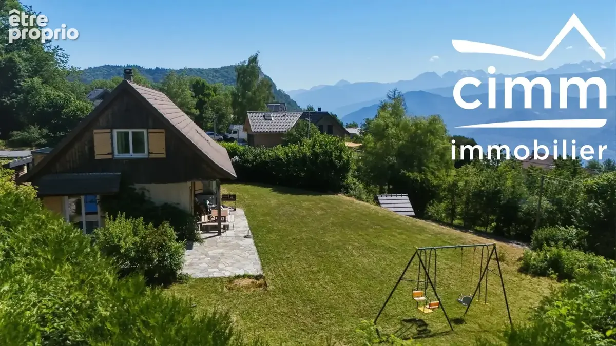 Photo Maison à La Terrasse au prix de 449 000€