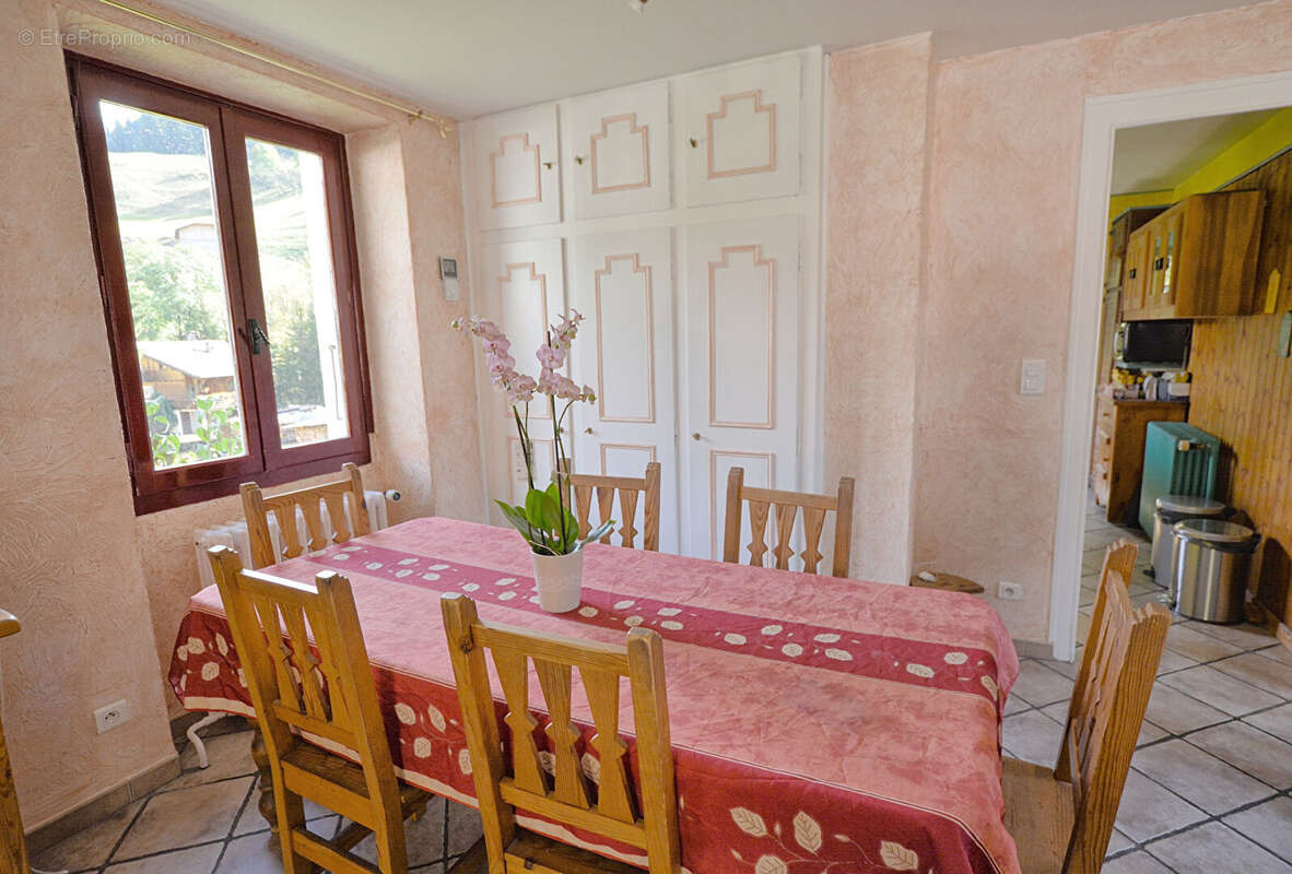 Maison à LE REPOSOIR