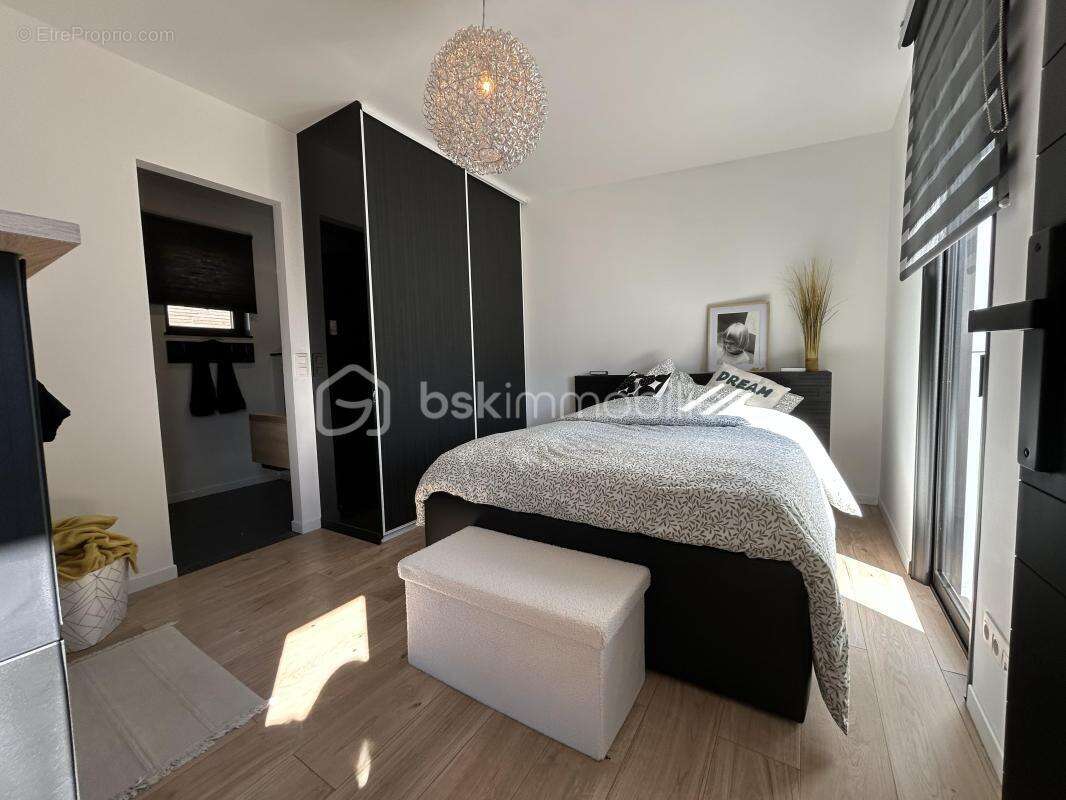 Maison à SAINT-MARTIN-DE-LONDRES