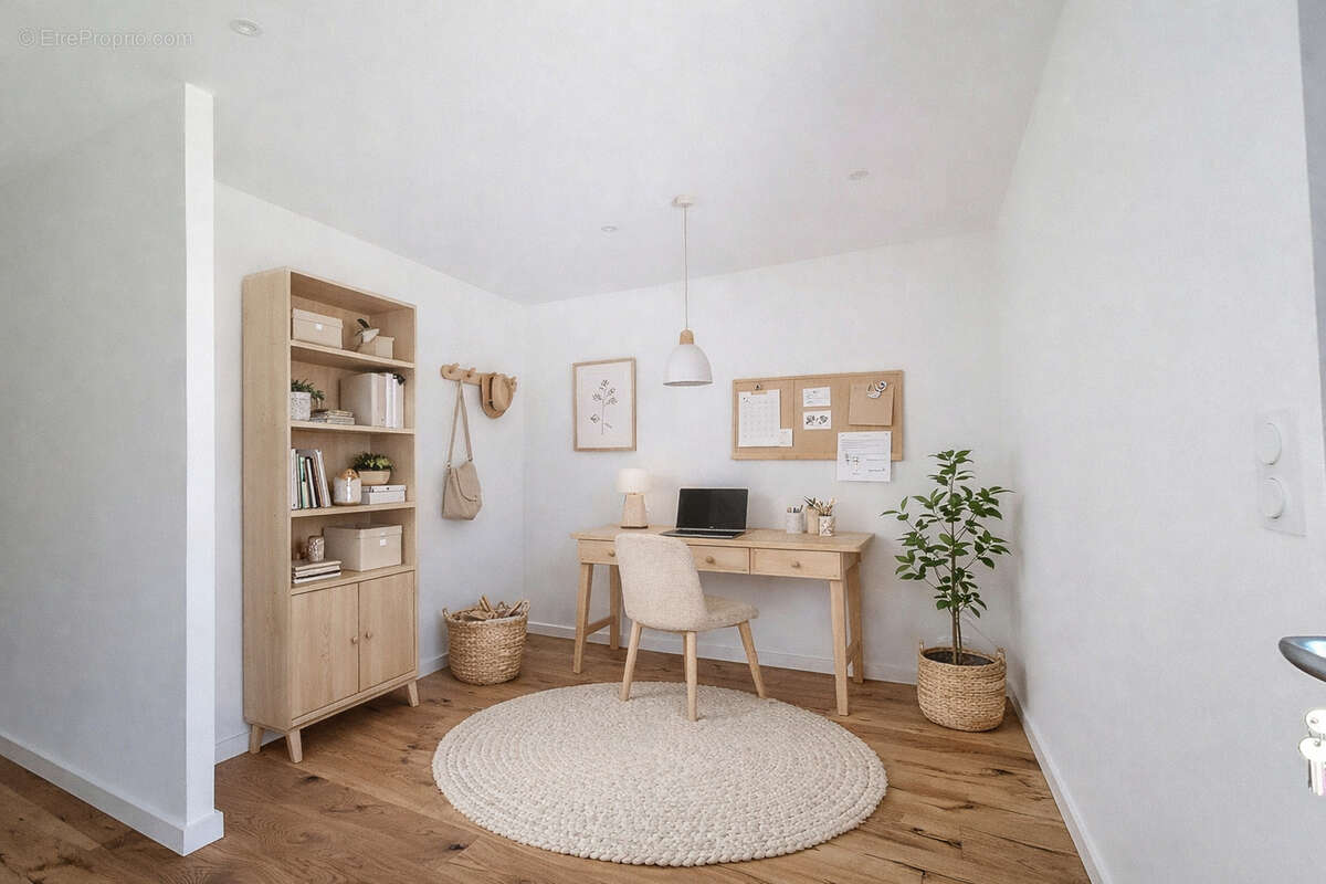 Maison à NIMES