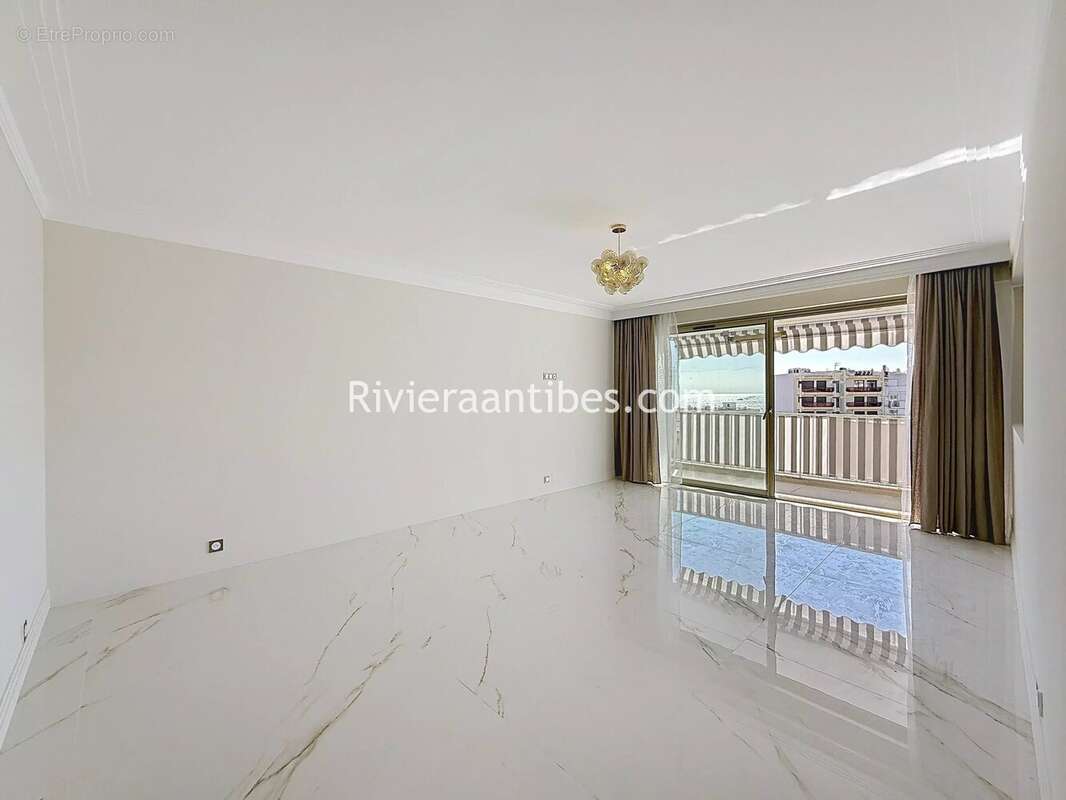 Appartement à ANTIBES