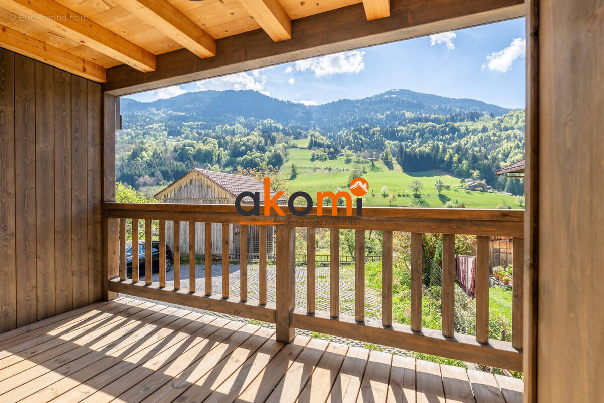 Appartement à LES VILLARDS-SUR-THONES