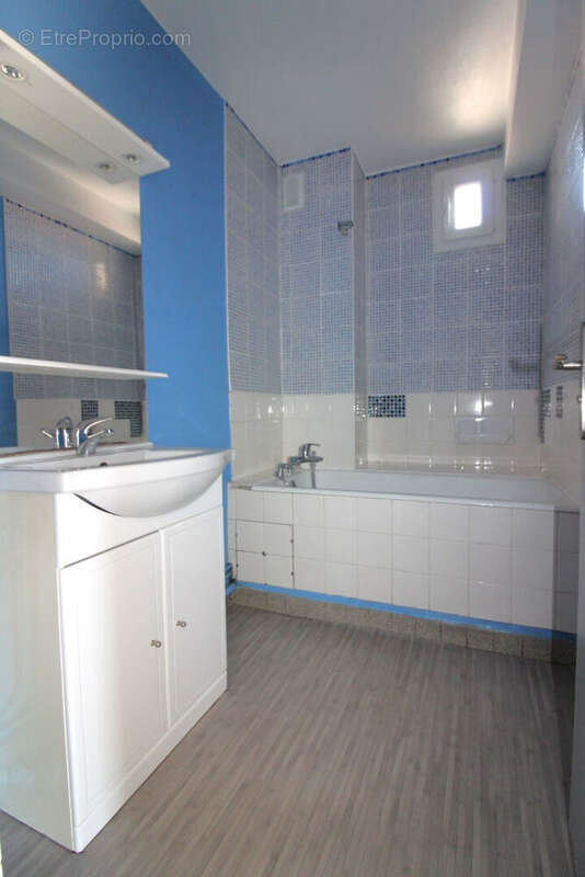 Appartement traversant Chalon Sur Saône T3 - Saint-Jean-des-Vignes - photo 10
