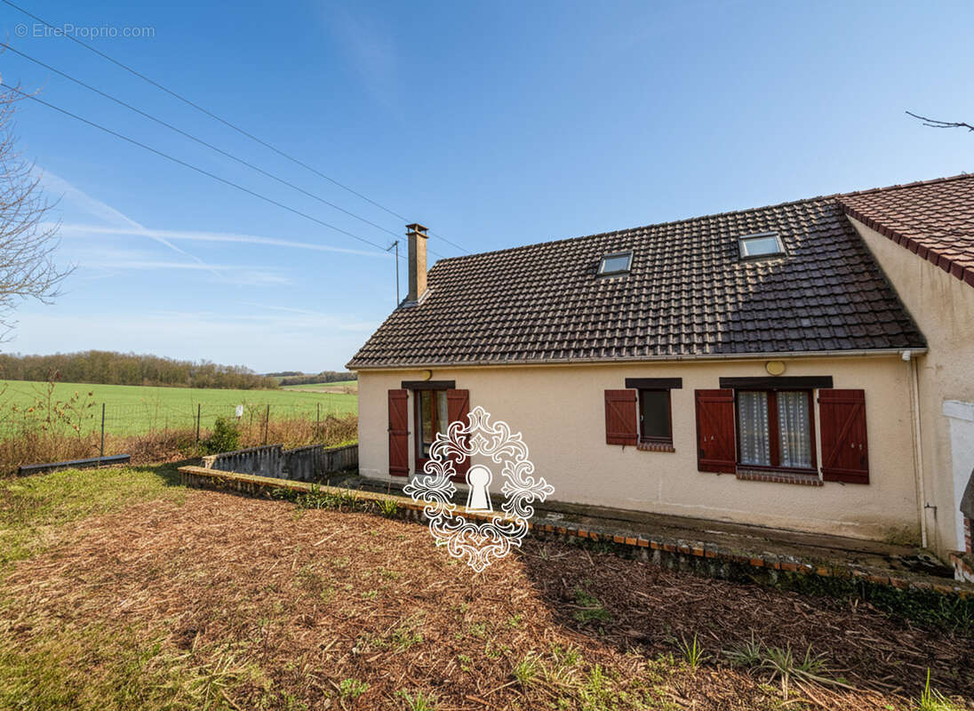 Maison à DONNEMARIE-DONTILLY