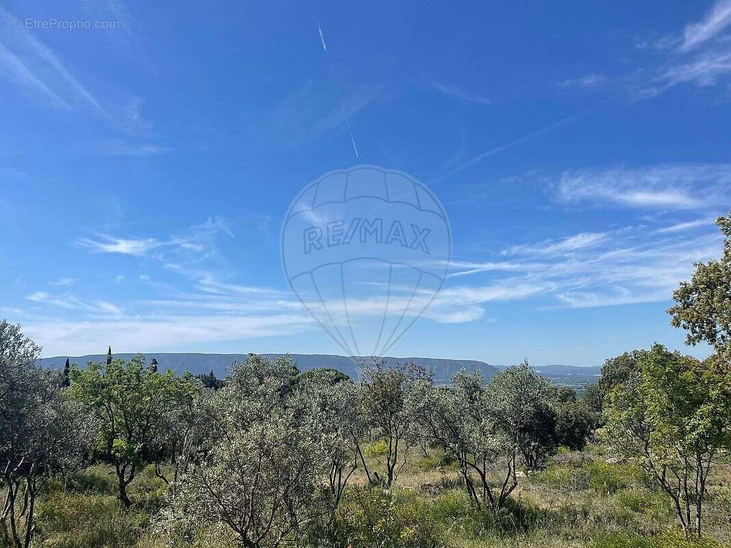 Terrain à GORDES