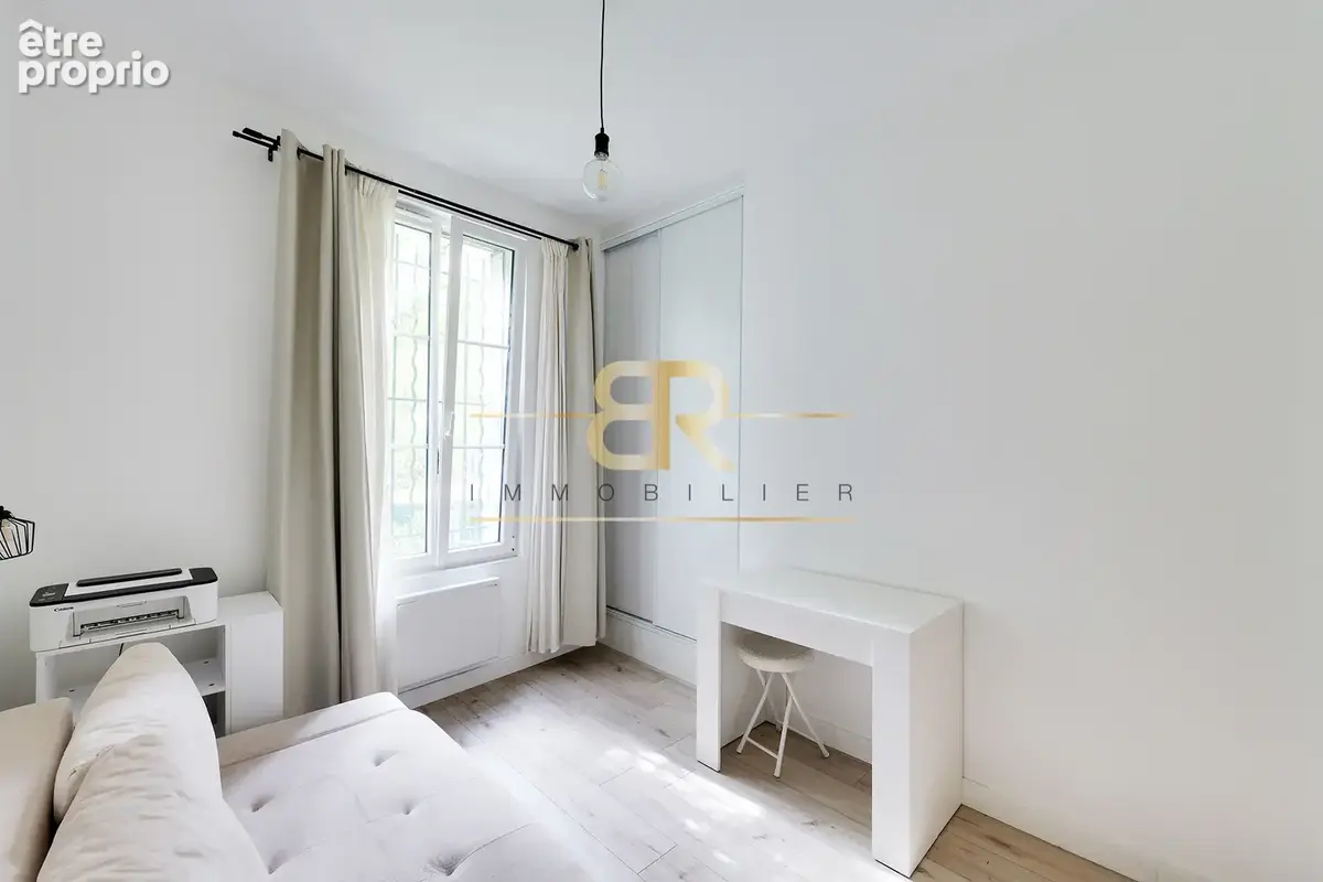 T3 rénové de 42 m2   calme   belle hauteur sous plafond   proche commerces et transports - photo 8