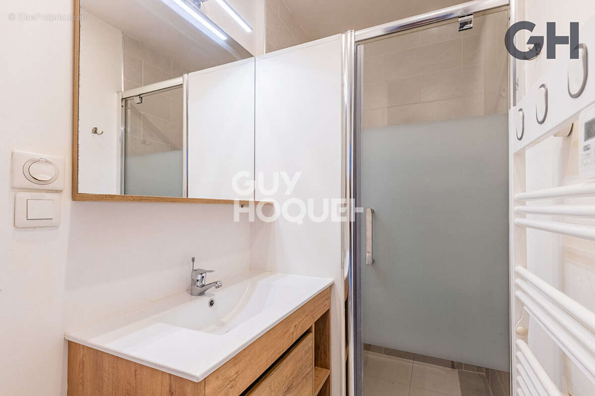 Appartement à CORBEIL-ESSONNES