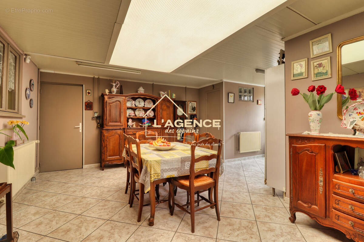 Maison à HAZEBROUCK