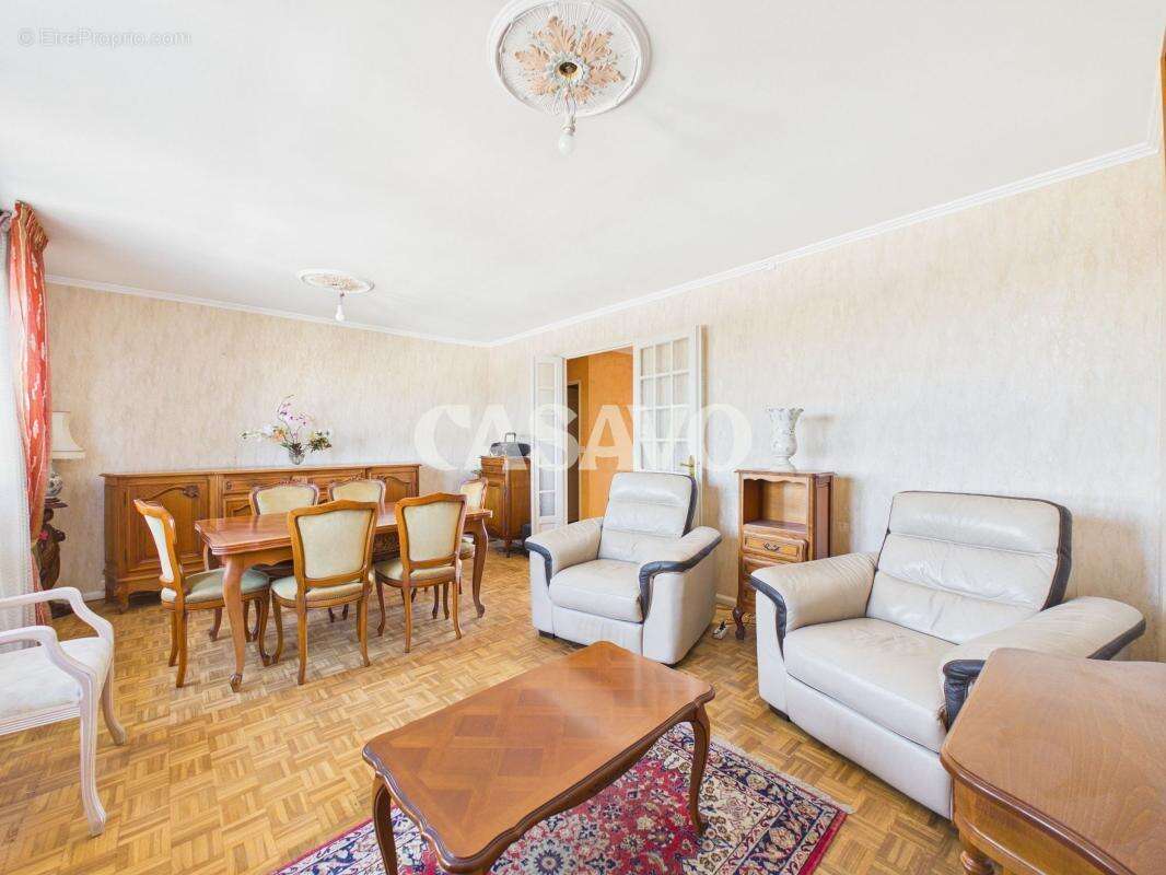 Appartement à CHAMPIGNY-SUR-MARNE