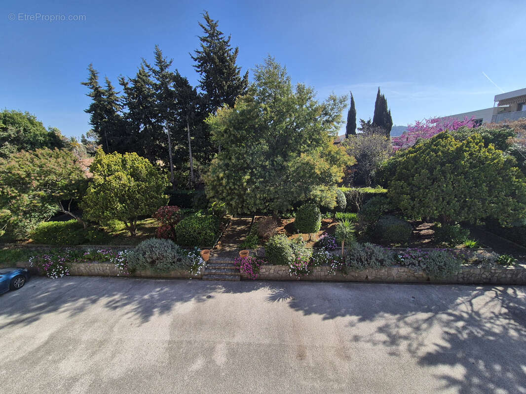 Appartement à HYERES