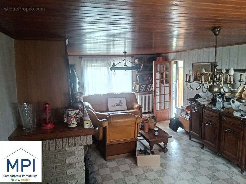 Maison 80 m² à Carvin  - photo 12