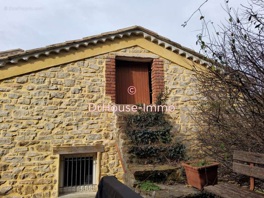 Maison à MOLIERES-SUR-CEZE