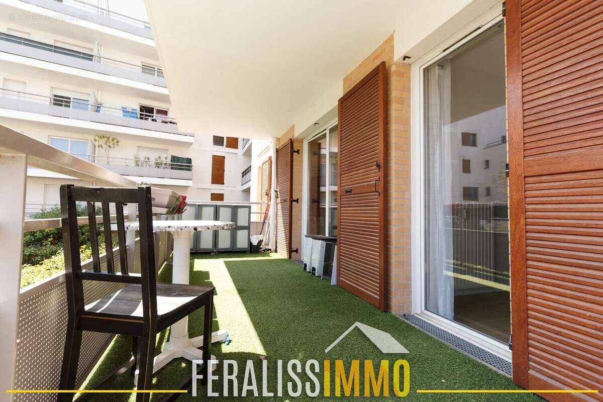 Grand F2 avec extérieur dans immeuble de 2009 ! - photo 11
